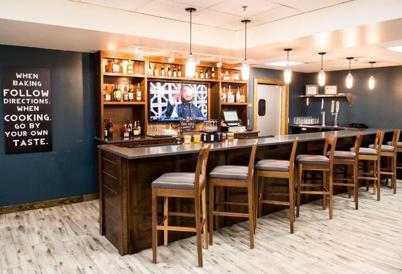 ホテル Four Points By Sheraton Greensboro Airport