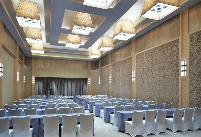 فندق Four Points By Sheraton Guangzhou, Dongpu Tianhe