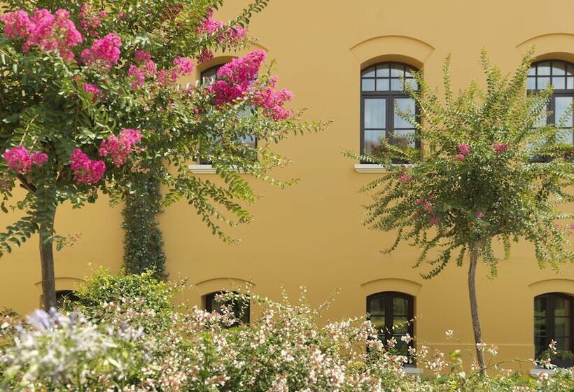 Four Seasons Hotel Istanbul At Sultanahmet