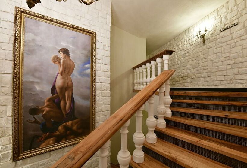 Отель Sacred Mansion