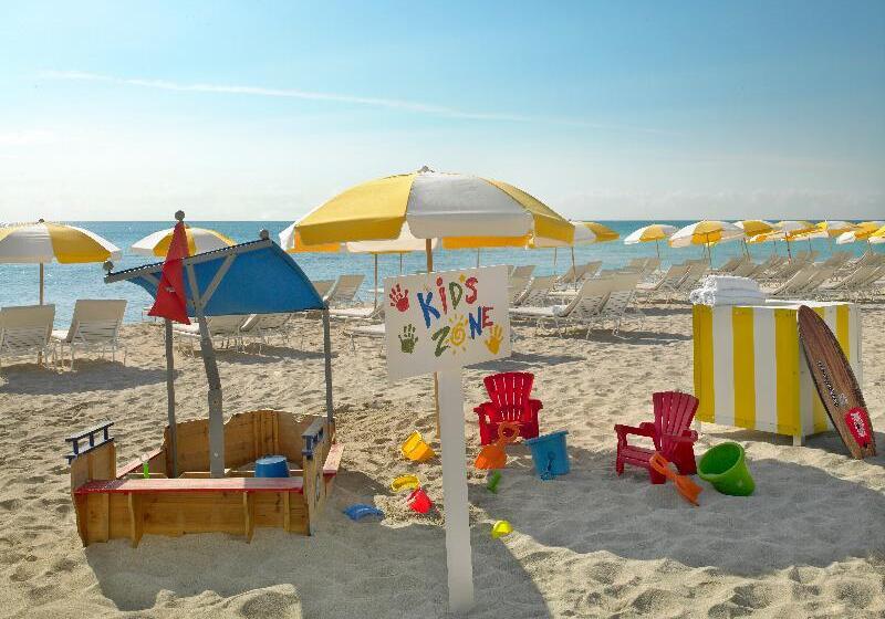 בית מלון כפרי Grand Beach