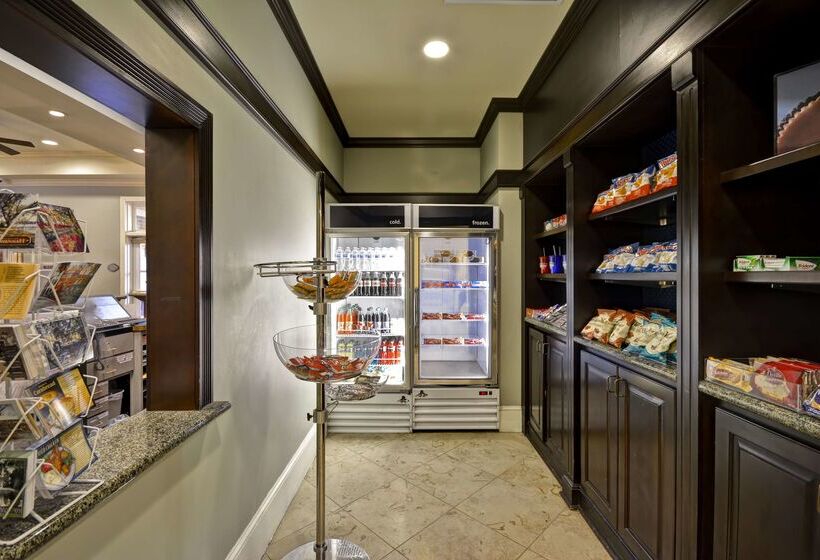 هتل Hampton Inn & Suites Savannah Historic District