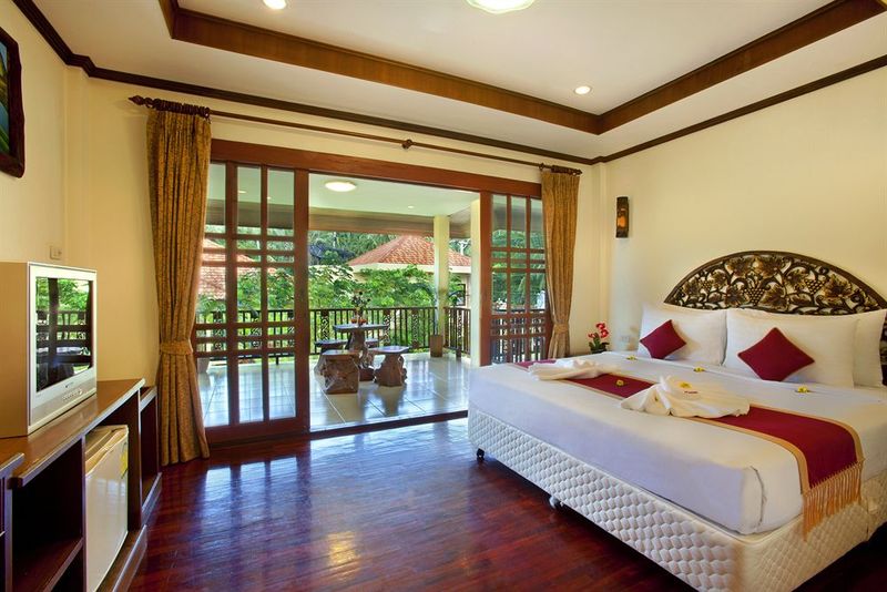 هتل Havana Beach Resort