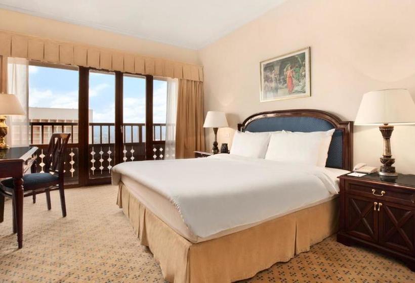 Cairo World Trade Center Hotel & Residences