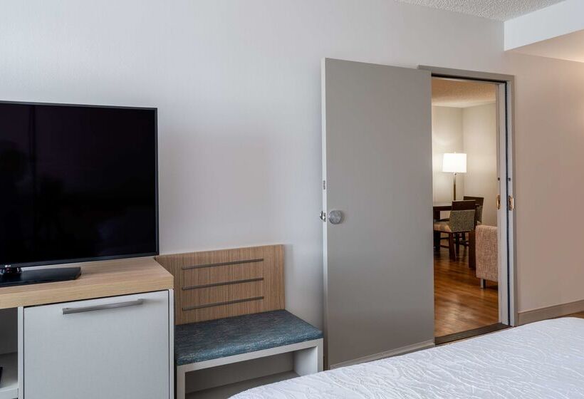 בית מלון כפרי Hilton Garden Inn Jacksonville Ponte Vedra Sawgrass