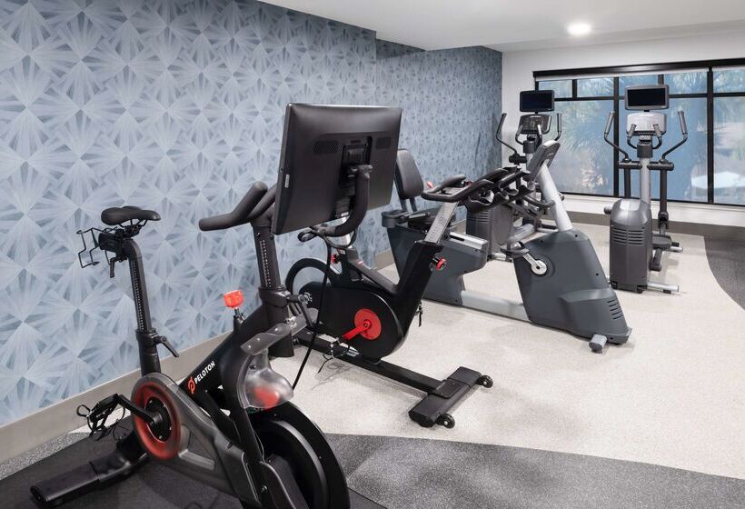 בית מלון כפרי Hilton Garden Inn Jacksonville Ponte Vedra Sawgrass