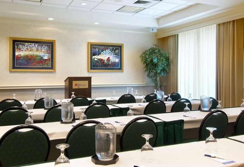 فندق Hilton Garden Inn Tampa North Busch Gardens