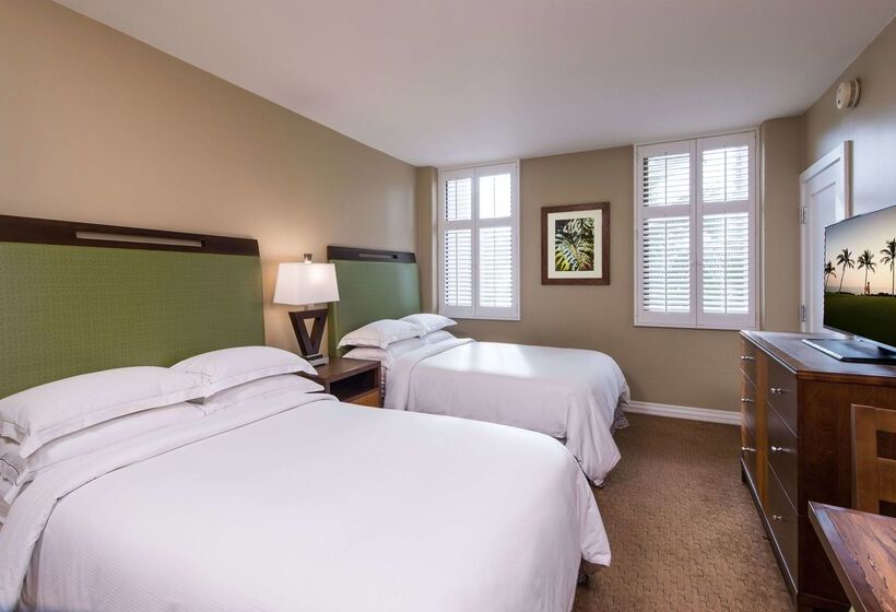 בית מלון כפרי Hilton Grand Vacations Club At Hilton Hawaiian Village