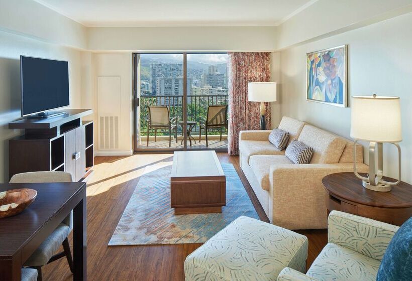 בית מלון כפרי Hilton Grand Vacations Club At Hilton Hawaiian Village