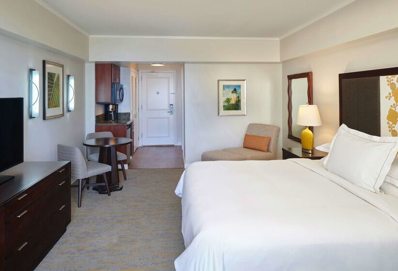 בית מלון כפרי Hilton Grand Vacations Club At Hilton Hawaiian Village