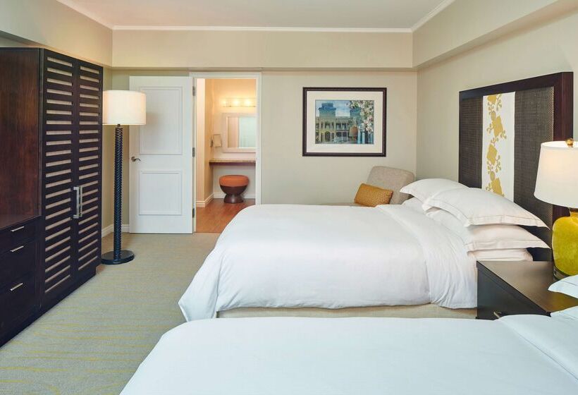 בית מלון כפרי Hilton Grand Vacations Club At Hilton Hawaiian Village