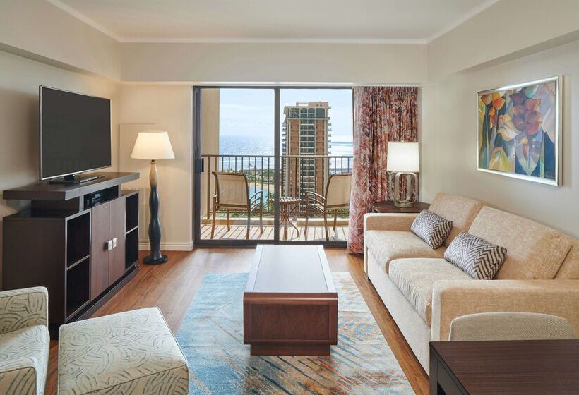 בית מלון כפרי Hilton Grand Vacations Club At Hilton Hawaiian Village