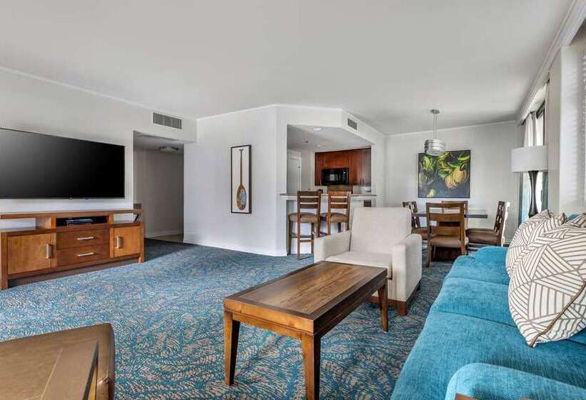 בית מלון כפרי Hilton Grand Vacations Club At Hilton Hawaiian Village