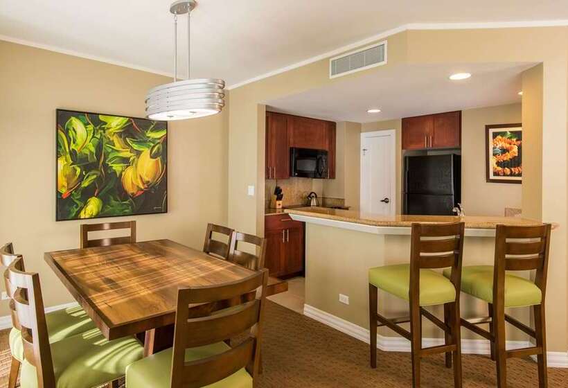 בית מלון כפרי Hilton Grand Vacations Club At Hilton Hawaiian Village