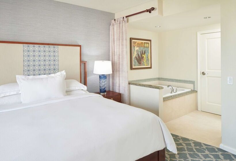 בית מלון כפרי Hilton Grand Vacations Club Grand Waikikian Honolulu