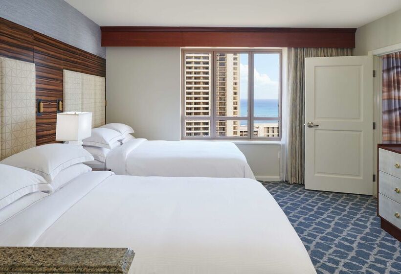 בית מלון כפרי Hilton Grand Vacations Club Grand Waikikian Honolulu