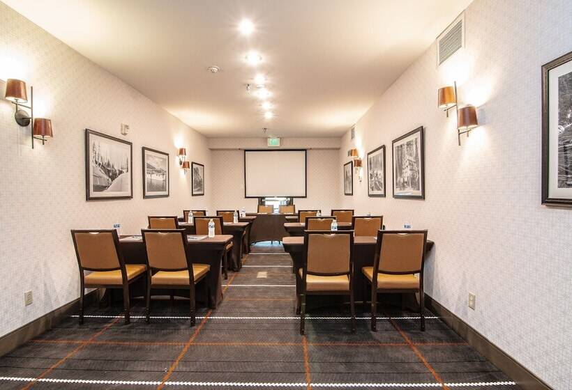 Holiday Inn Express Hotel & Suites Kalispell, An Ihg