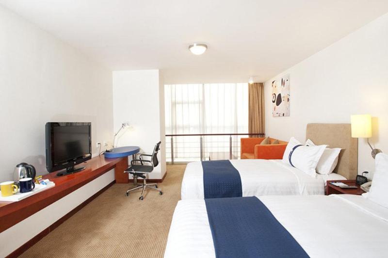 בית מלון כפרי Holiday Inn Express Tianjin Dongli By Ihg