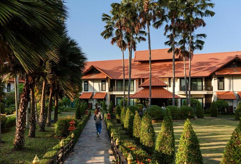 Отель Horizon Village & Resort Sha Plus