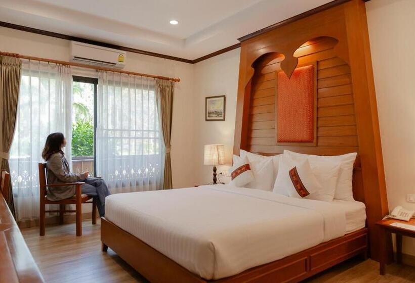 Отель Horizon Village & Resort Sha Plus