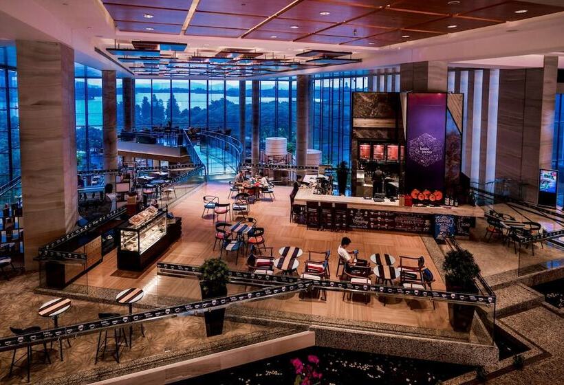 Отель Hyatt Regency Dongguan