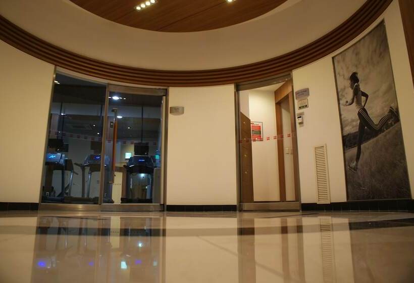 酒店 Ibis Ambassador Suwon