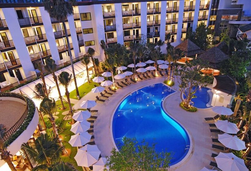 호텔 Ibis Phuket Patong