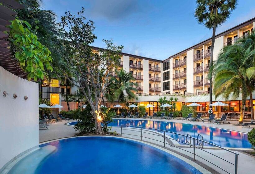 호텔 Ibis Phuket Patong