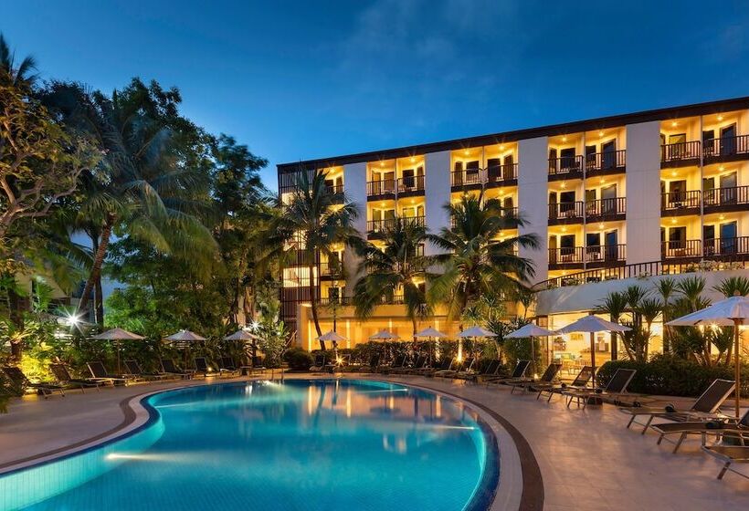 호텔 Ibis Phuket Patong