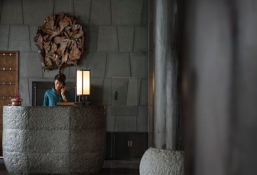 هتل Intercontinental Lijiang Ancient Town Resort, An Ihg