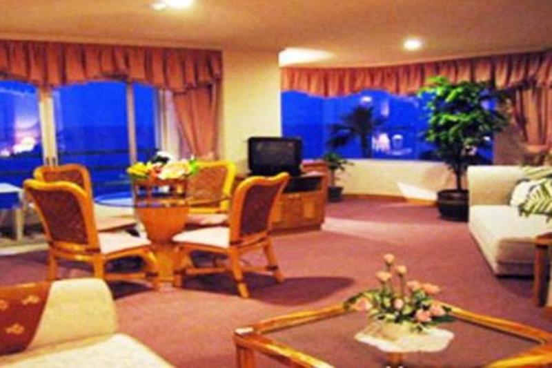 בית מלון כפרי Khanom Golden Beach