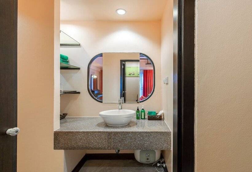 호텔 Krabi Chada Resort Sha Plus