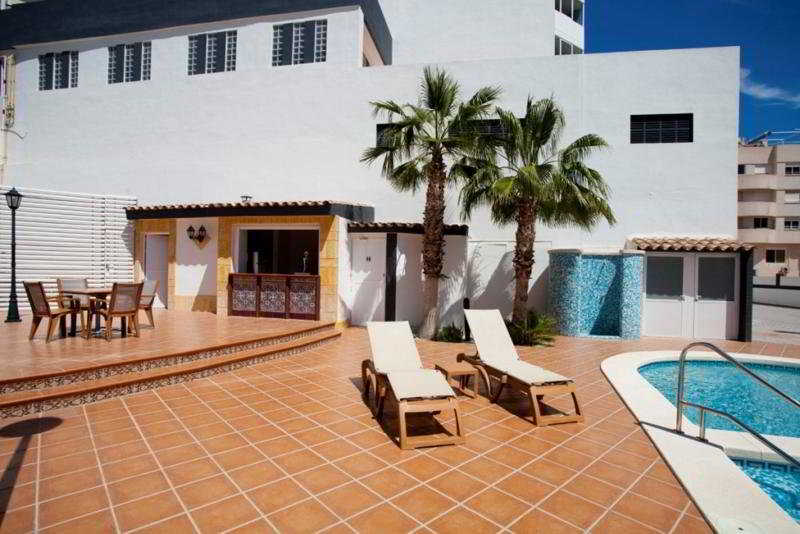 فندق La Familia Gallo Rojo