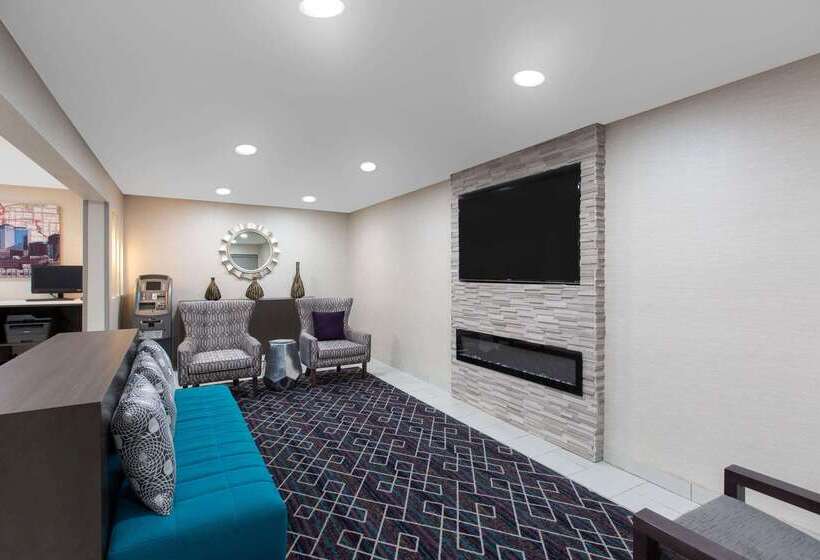 בית מלון כפרי La Quinta By Wyndham Blue Springs