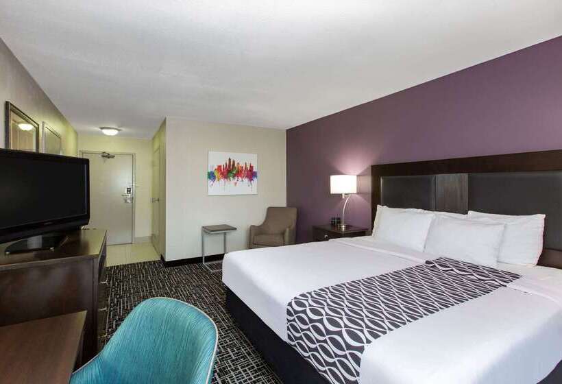 فندق La Quinta By Wyndham Blue Springs