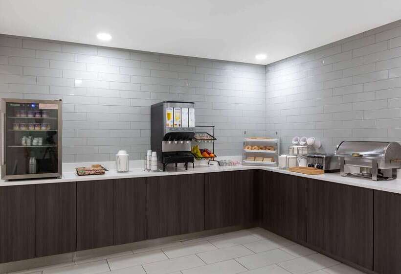 فندق La Quinta By Wyndham Blue Springs