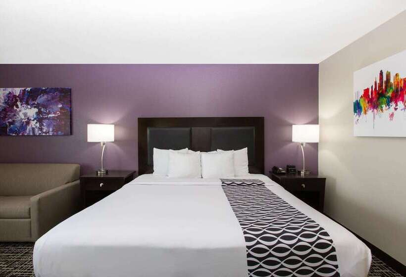 فندق La Quinta By Wyndham Blue Springs