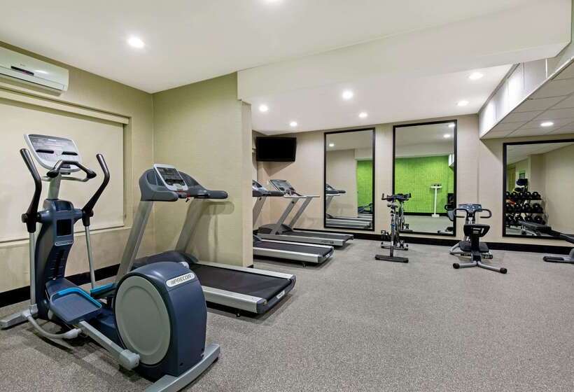 酒店 La Quinta By Wyndham New Cumberland   Harrisburg