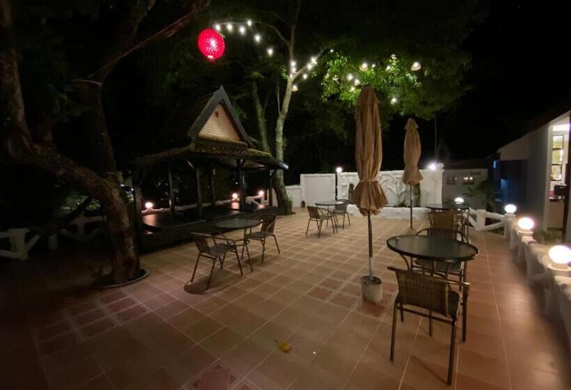 酒店 Lanta Il Mare Beach Resort