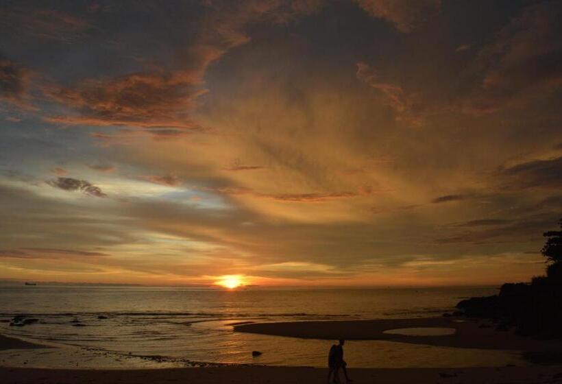 酒店 Lanta Il Mare Beach Resort