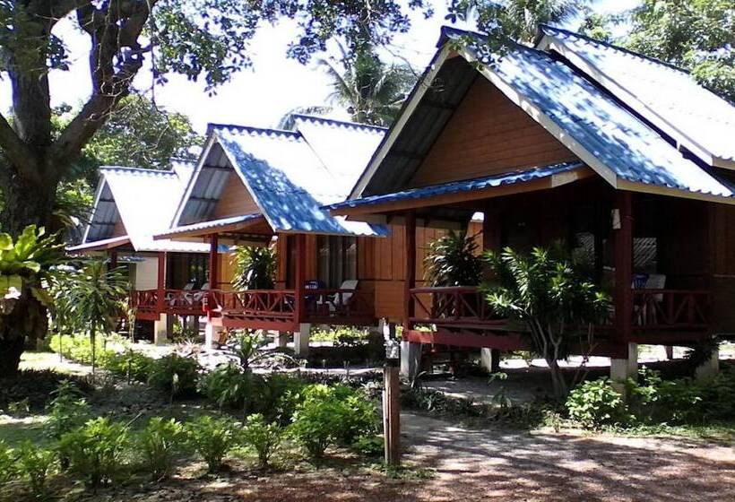 Отель Lanta Sunny House