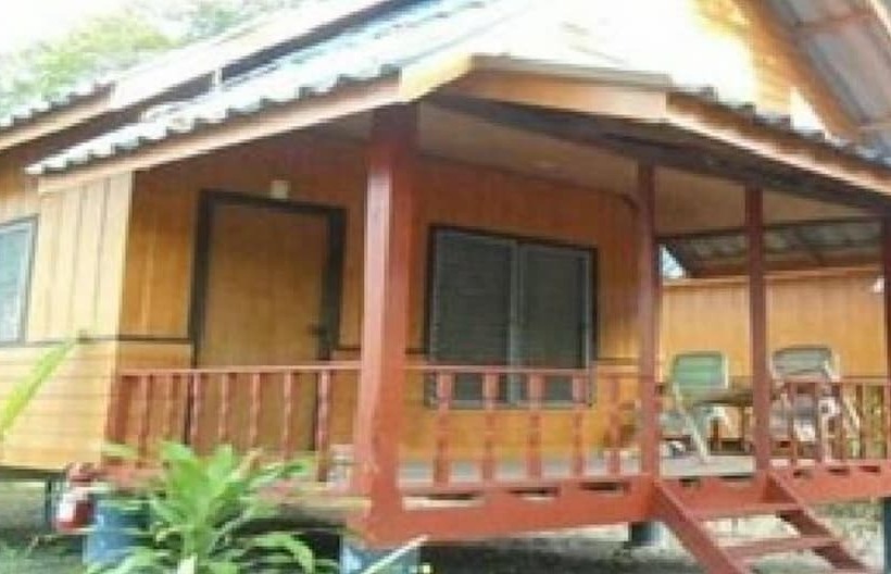 Отель Lanta Sunny House