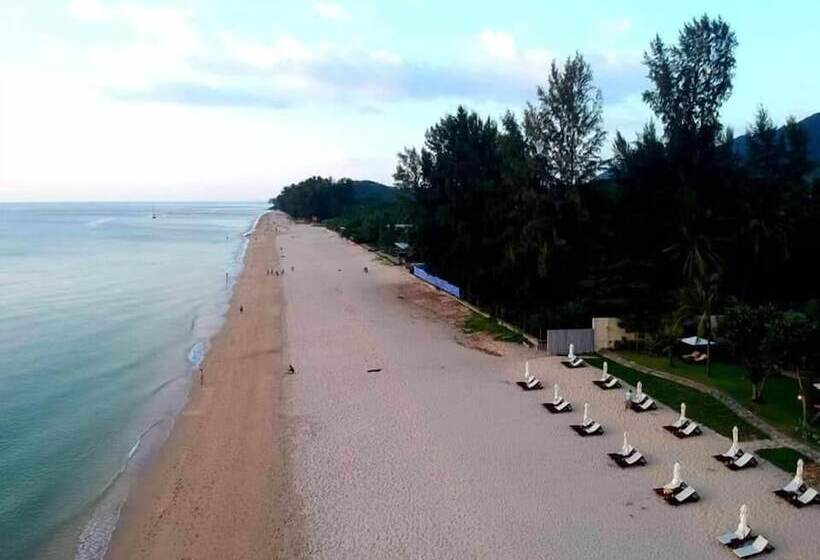 Отель Lanta Sunny House