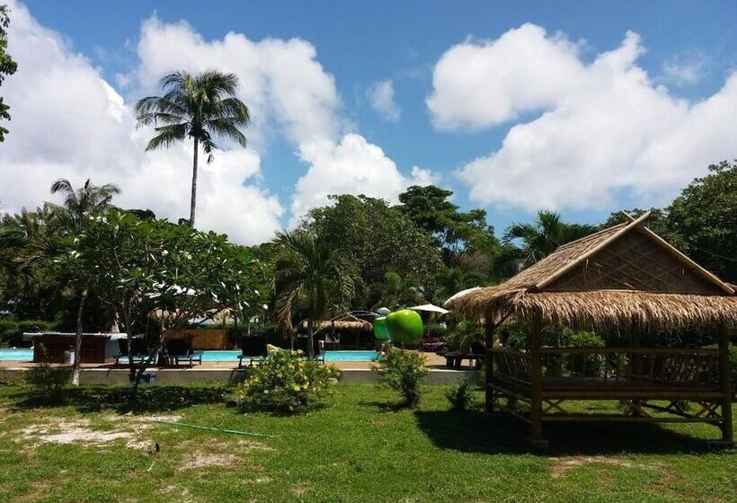 Отель Lanta Sunny House