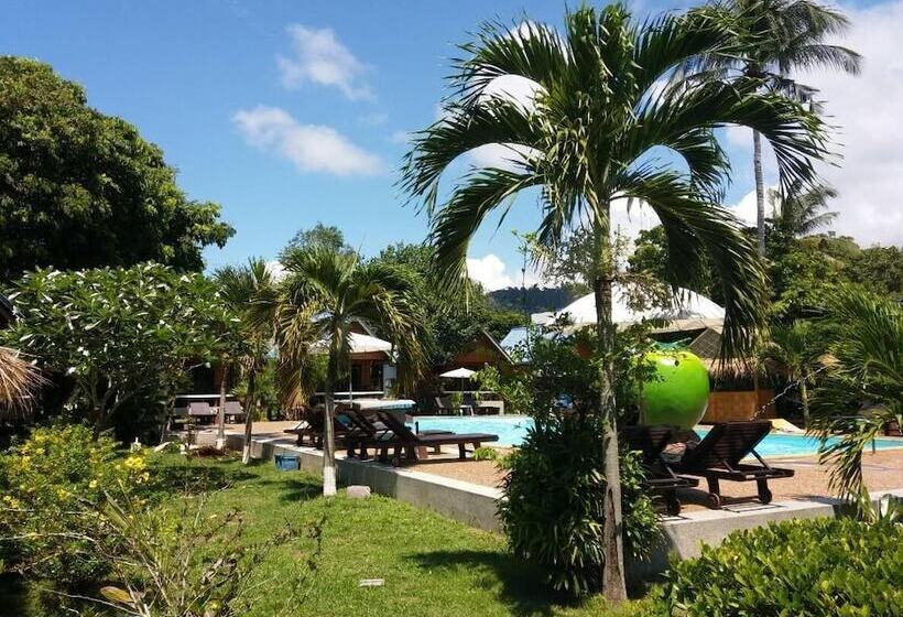 Отель Lanta Sunny House