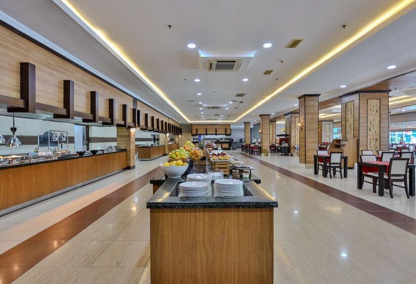 هتل Laphetos Beach Resort & Spa   All Inclusive