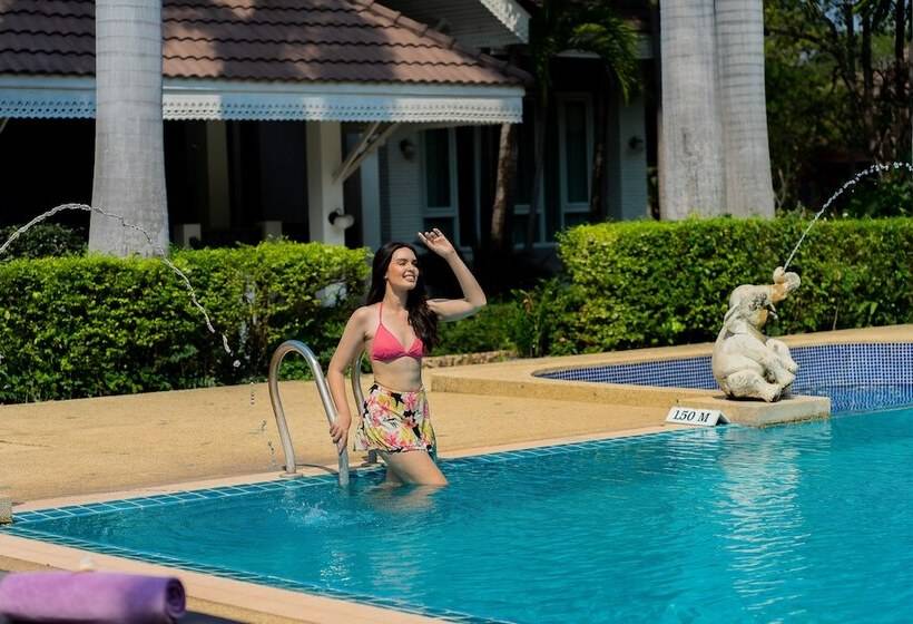 فندق Le Charme Sukhothai Historical Park
