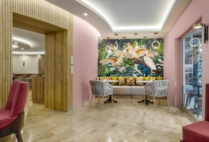 هتل Martı Myra   Ultra All Inclusive