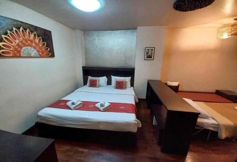 Отель Noble Place Chiangmai