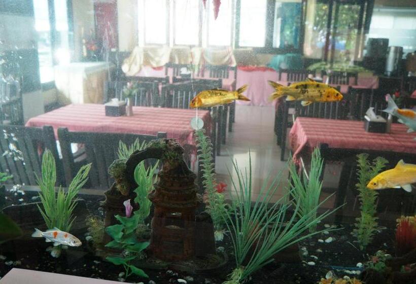 Отель Noble Place Chiangmai